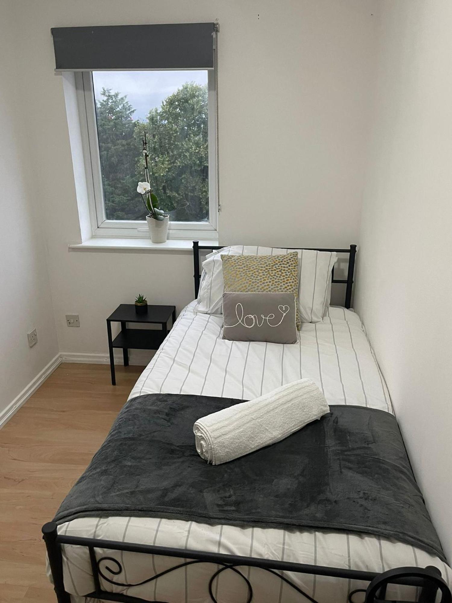 Vry Woolwich - Cosy Property With Stunning Views Of London Plumstead  Exterior foto